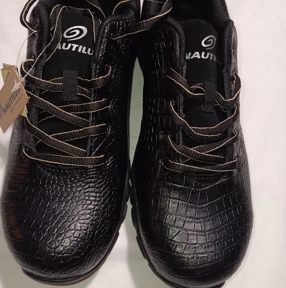 Womens Black safety shoes NAUTILUS size 10 spark Oxford new without box